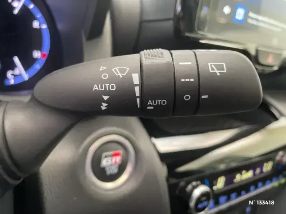 TOYOTA YARIS CROSS I - voiture d'occasion - Photo 35