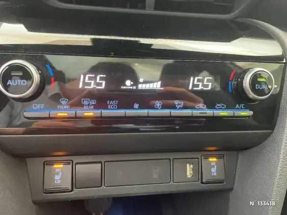 TOYOTA YARIS CROSS I - voiture d'occasion - Photo 38