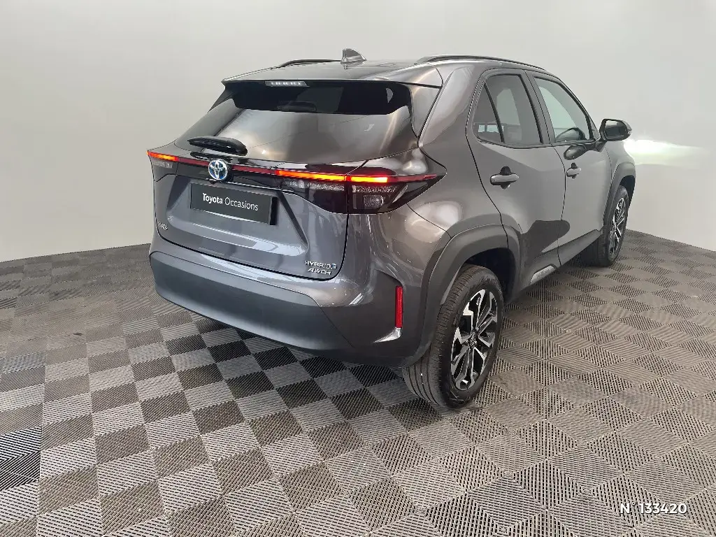 TOYOTA YARIS CROSS I - Miniature 2