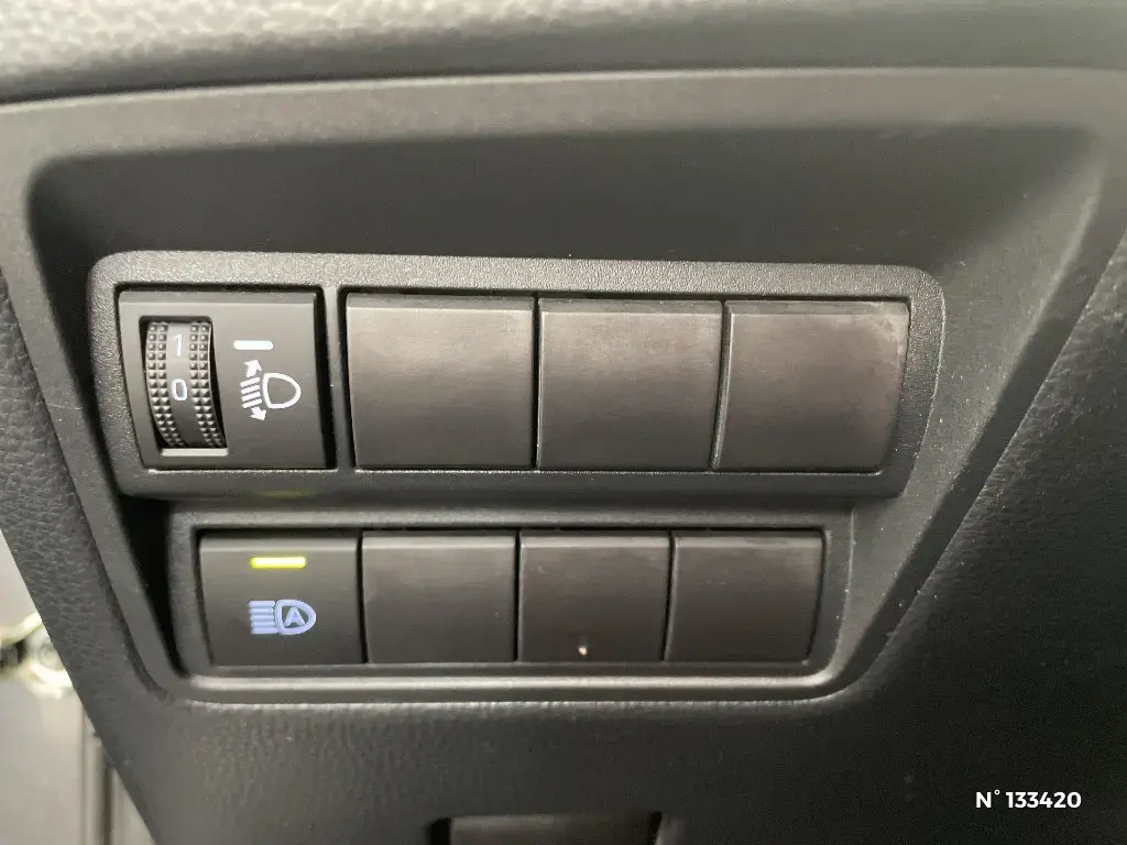 TOYOTA YARIS CROSS I - Miniature 11