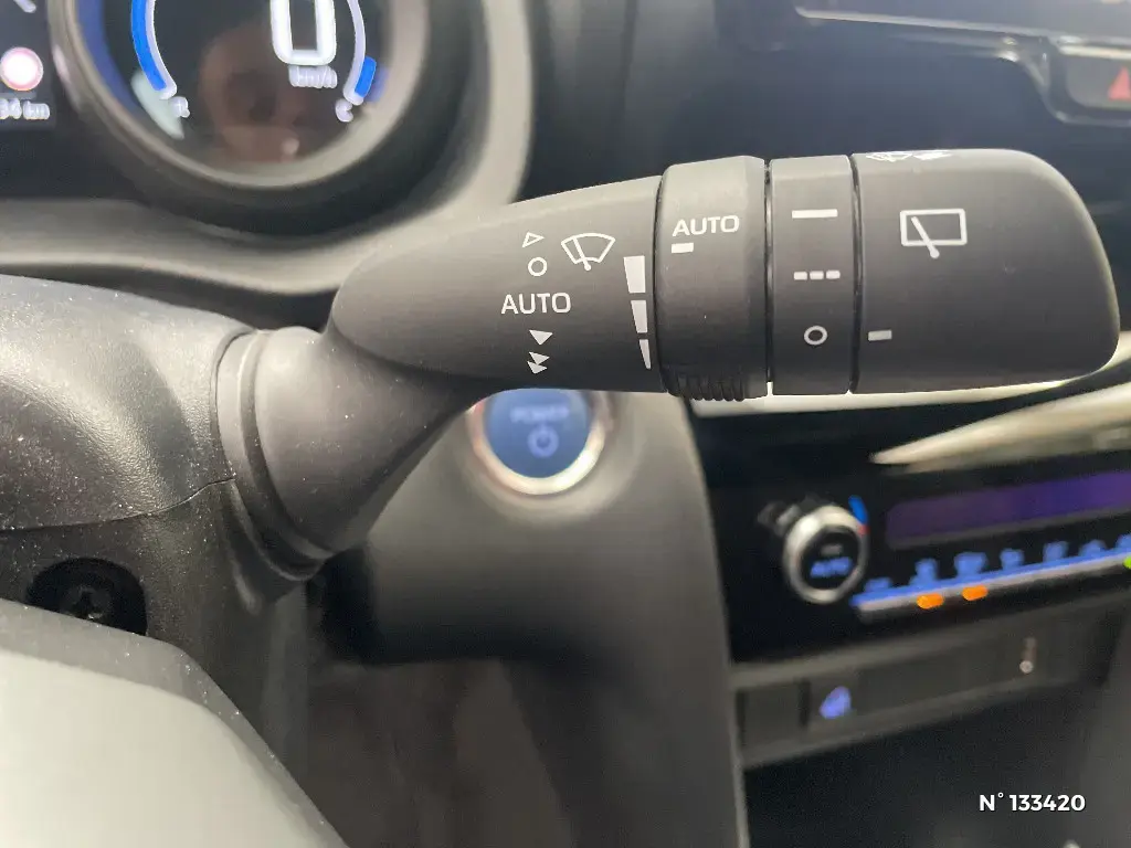 TOYOTA YARIS CROSS I - Miniature 19