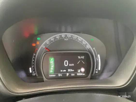 TOYOTA AYGO X - voiture d'occasion - Photo 12