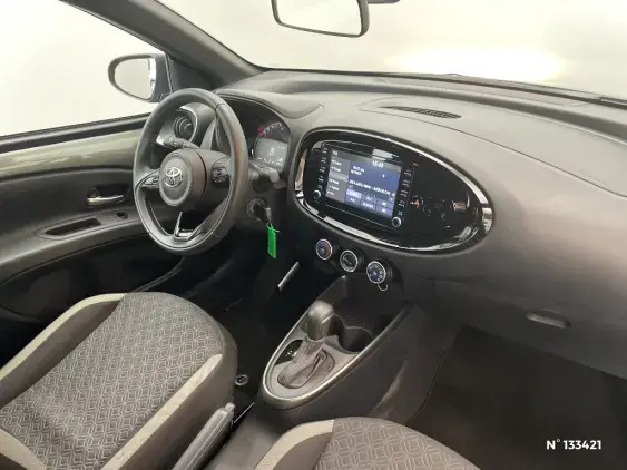 TOYOTA AYGO X - voiture d'occasion - Photo 10