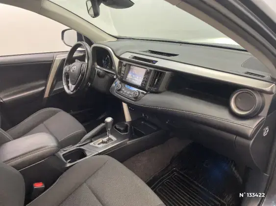 TOYOTA RAV4 IV - voiture d'occasion - Photo 10