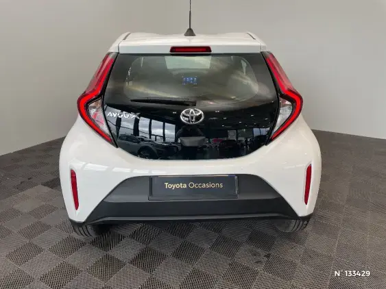 TOYOTA AYGO X - voiture d'occasion - Photo 6