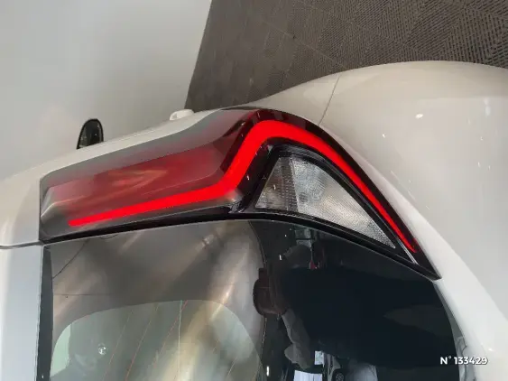 TOYOTA AYGO X - voiture d'occasion - Photo 26