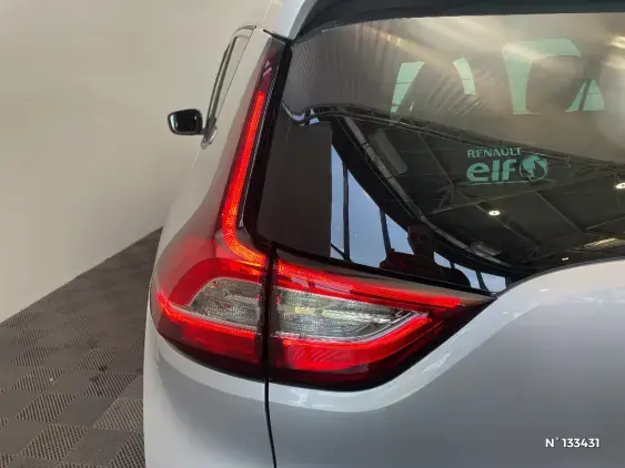 RENAULT GRAND SCENIC IV - voiture d'occasion - Photo 29