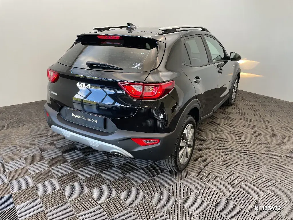 KIA STONIC - Miniature 2