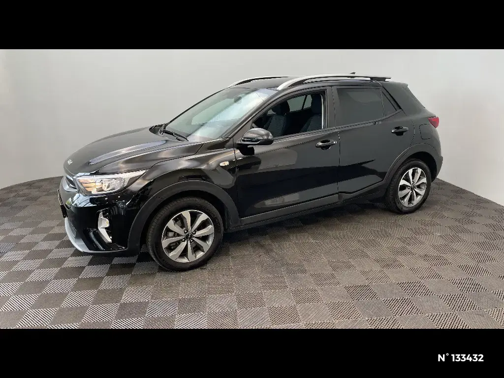 KIA STONIC - Miniature 4