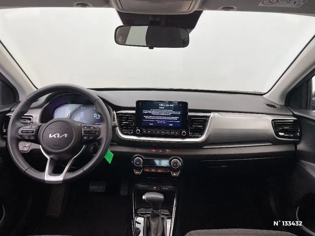 KIA STONIC - Miniature 6