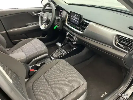 KIA STONIC - voiture d'occasion - Photo 10