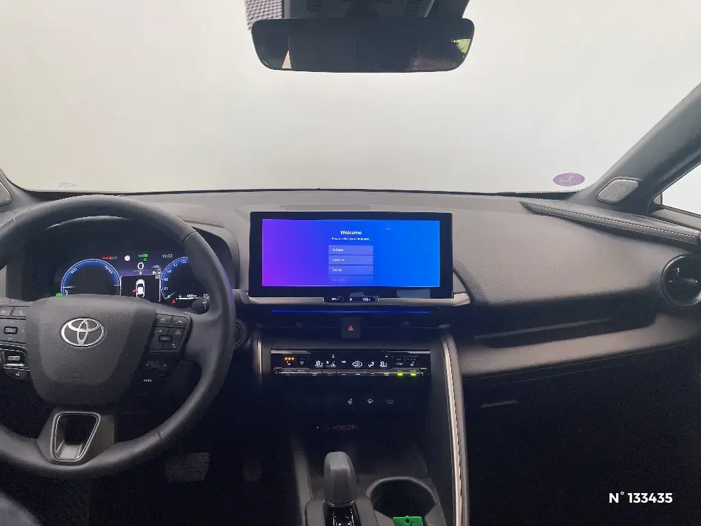 TOYOTA C-HR II - Miniature 6