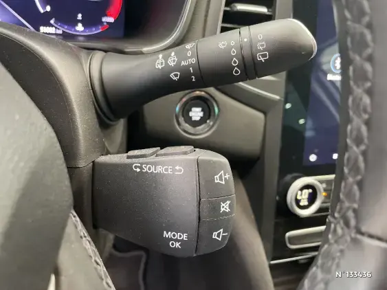 RENAULT MEGANE IV - voiture d'occasion - Photo 40