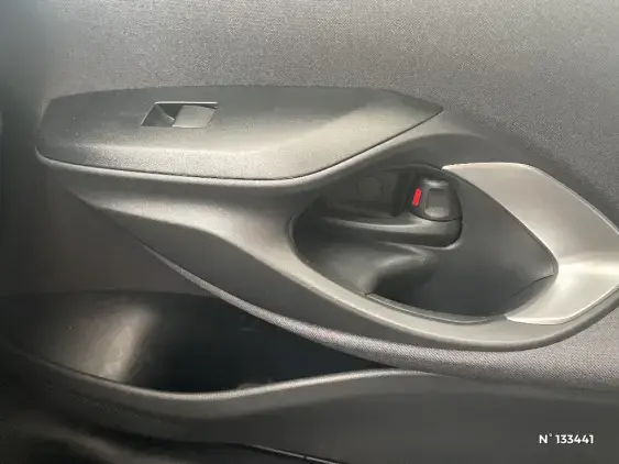 TOYOTA YARIS IV - voiture d'occasion - Photo 35