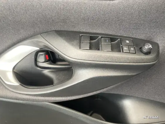 TOYOTA YARIS IV - voiture d'occasion - Photo 36