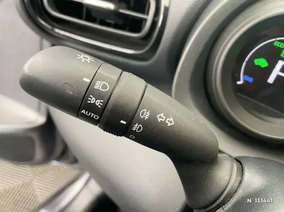 TOYOTA YARIS IV - voiture d'occasion - Photo 40