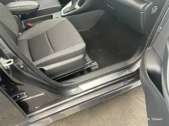 TOYOTA YARIS IV - voiture d'occasion - Photo 26
