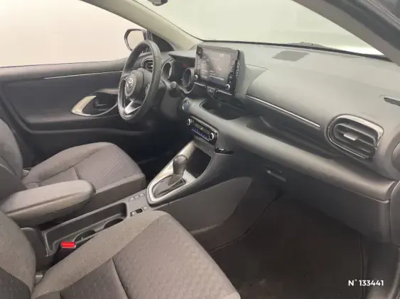 TOYOTA YARIS IV - voiture d'occasion - Photo 10