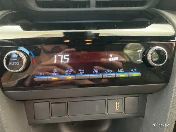 TOYOTA YARIS CROSS I - voiture d'occasion - Photo 31