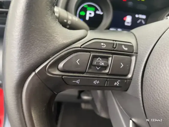 TOYOTA YARIS CROSS I - voiture d'occasion - Photo 37