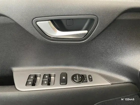 KIA STONIC - voiture d'occasion - Photo 35