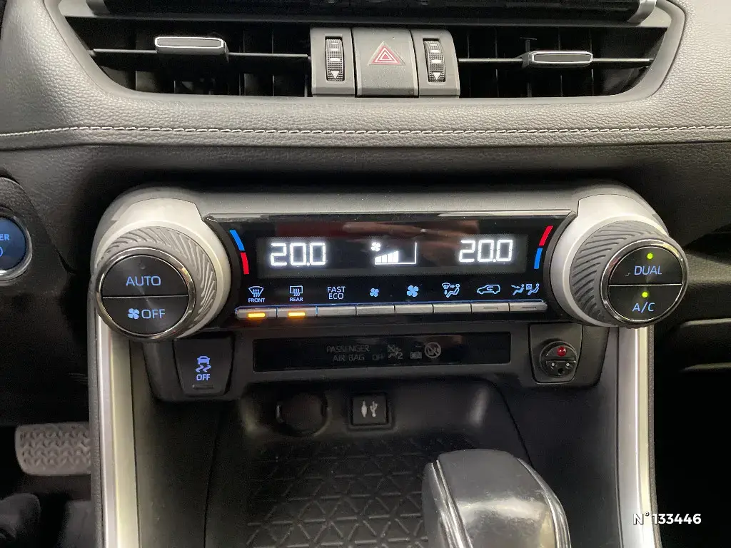 TOYOTA RAV4 V - Miniature 12