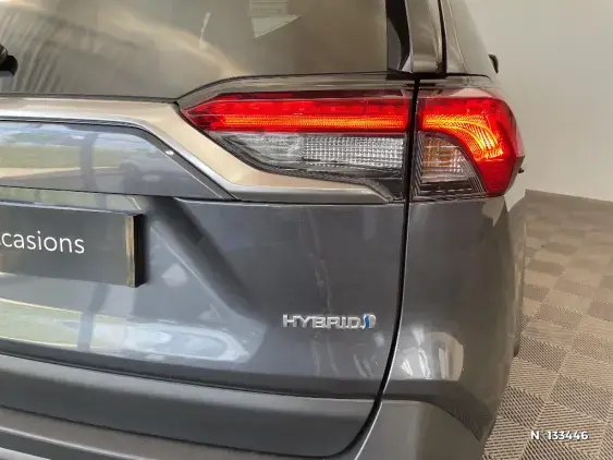 TOYOTA RAV4 V - voiture d'occasion - Photo 30