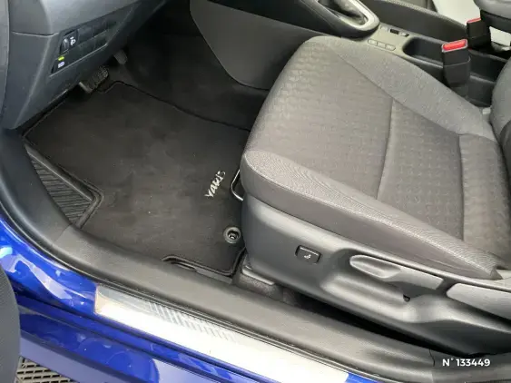 TOYOTA YARIS IV - voiture d'occasion - Photo 28