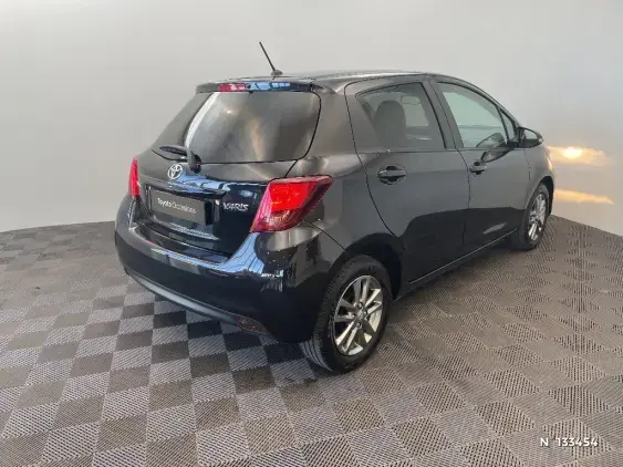 TOYOTA YARIS III - voiture d'occasion - Photo 4