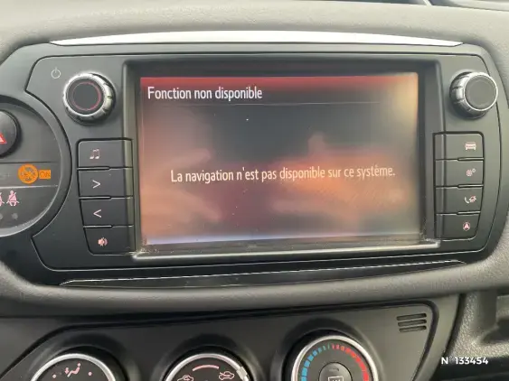 TOYOTA YARIS III - voiture d'occasion - Photo 40