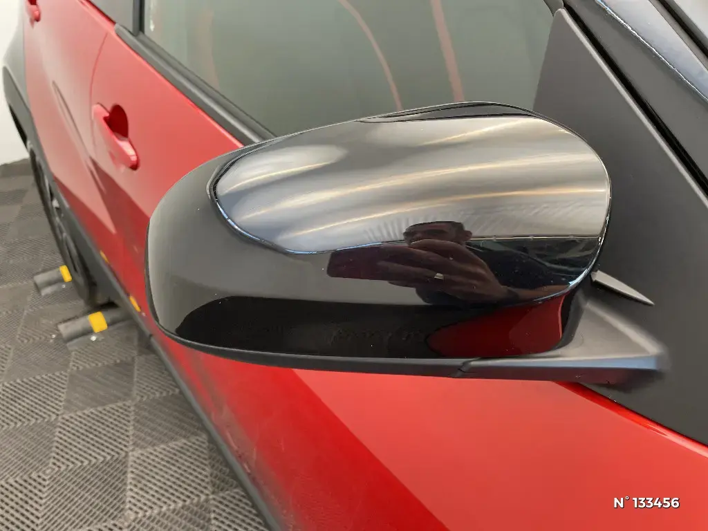 TOYOTA AYGO X - Miniature 25