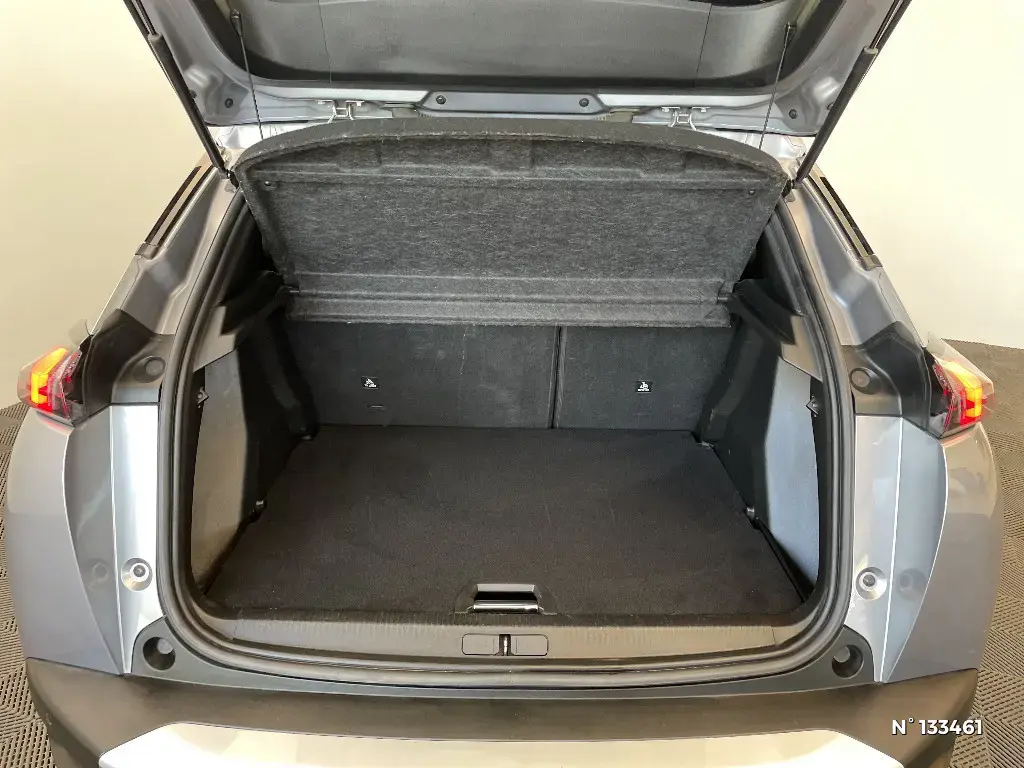 PEUGEOT 2008 II - Miniature 10
