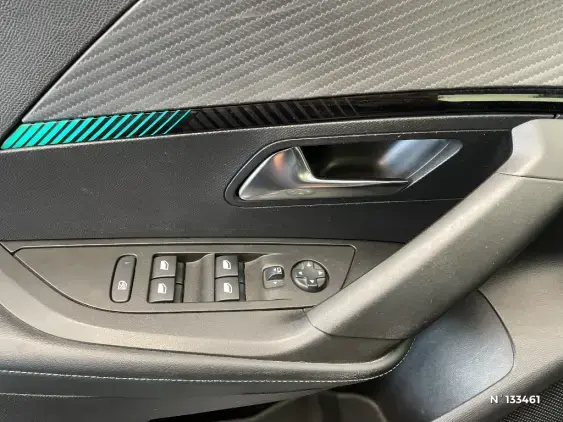 PEUGEOT 2008 II - voiture d'occasion - Photo 36