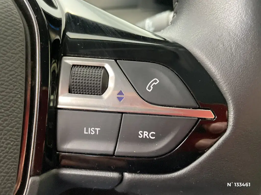 PEUGEOT 2008 II - Miniature 19