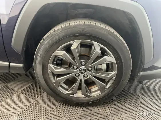 TOYOTA RAV4 V - voiture d'occasion - Photo 8