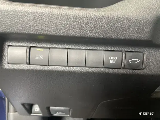 TOYOTA RAV4 V - voiture d'occasion - Photo 15