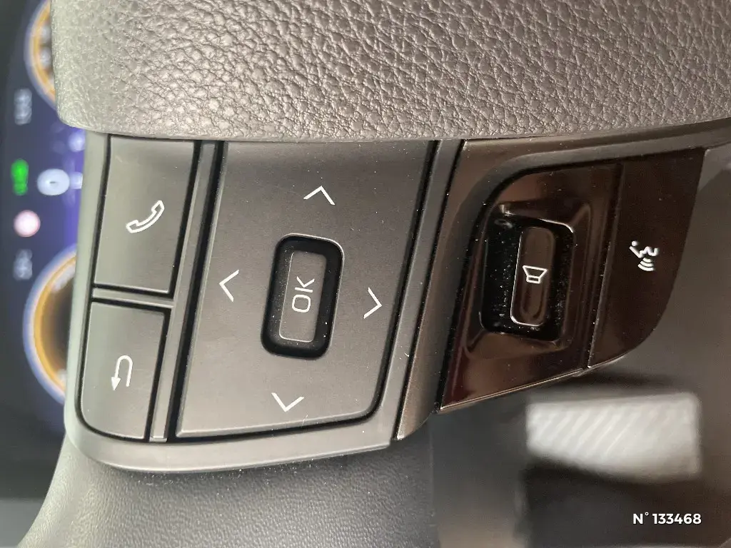 TOYOTA C-HR II - Miniature 13