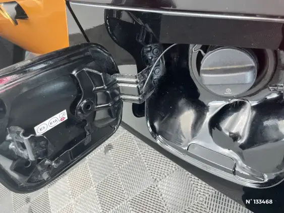 TOYOTA C-HR II - voiture d'occasion - Photo 29