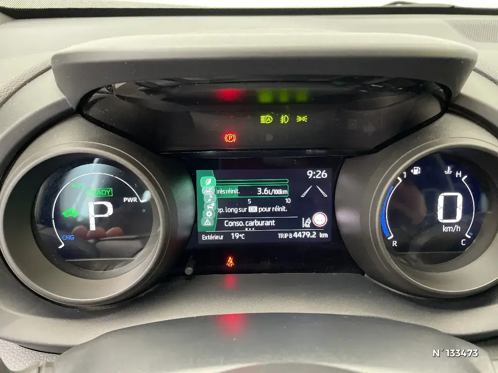 TOYOTA YARIS CROSS I - Miniature 8
