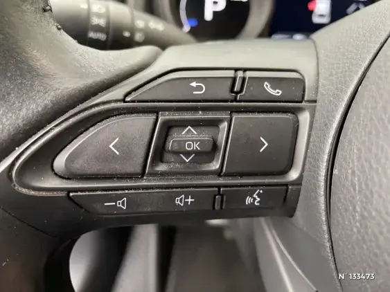 TOYOTA YARIS CROSS I - voiture d'occasion - Photo 37
