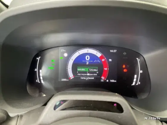 TOYOTA AYGO X - voiture d'occasion - Photo 12