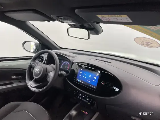 TOYOTA AYGO X - voiture d'occasion - Photo 10