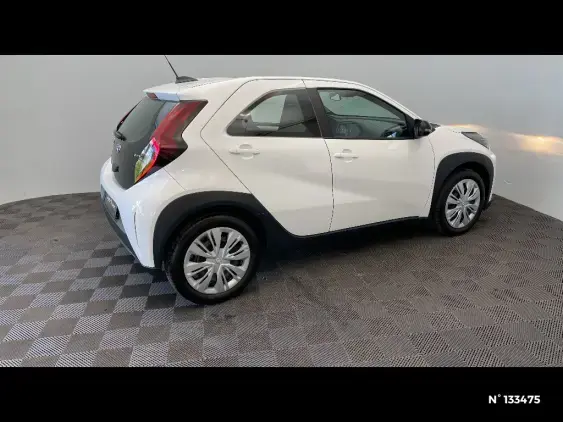 TOYOTA AYGO X - voiture d'occasion - Photo 5