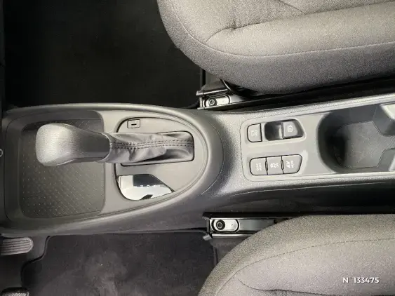 TOYOTA AYGO X - voiture d'occasion - Photo 41