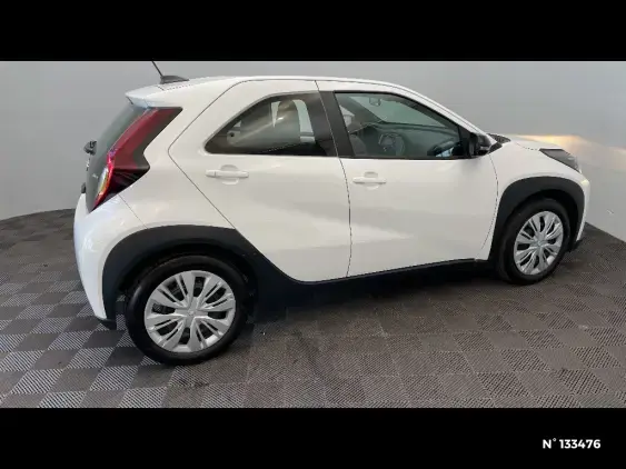 TOYOTA AYGO X - voiture d'occasion - Photo 5