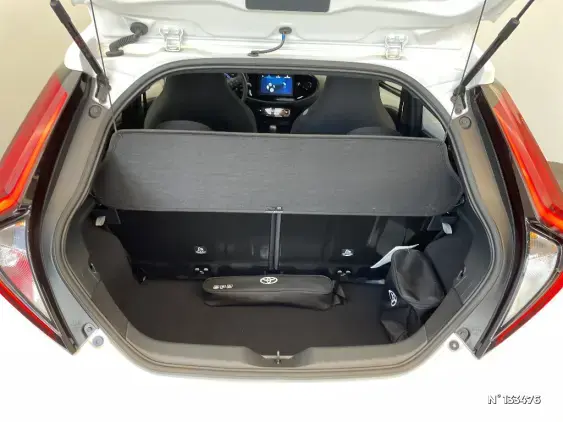 TOYOTA AYGO X - voiture d'occasion - Photo 7