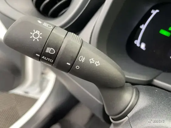 TOYOTA AYGO X - voiture d'occasion - Photo 40