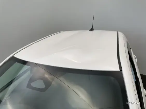 TOYOTA AYGO X - voiture d'occasion - Photo 43