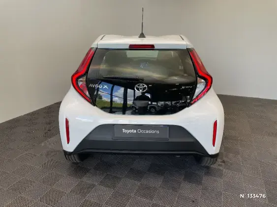 TOYOTA AYGO X - voiture d'occasion - Photo 6