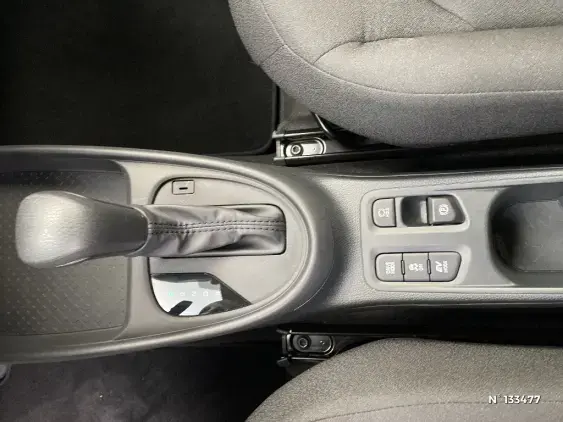 TOYOTA AYGO X - voiture d'occasion - Photo 41